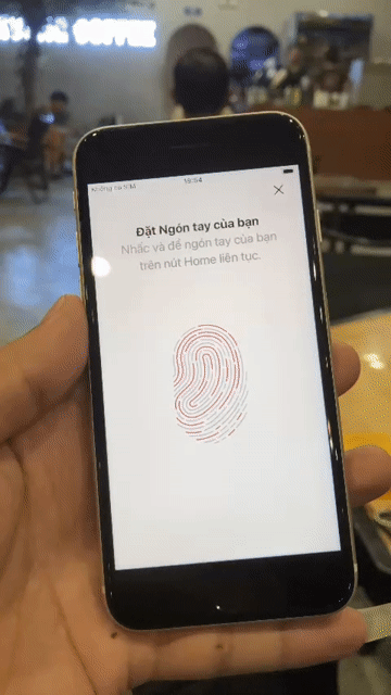 Apple iPhone SE 3 (2022) 64GB Trắng Zin. Mua bán Điện thoại tại Huyện Hóc Môn Tp Hồ Chí Minh được đăng bởi Anh Ngọc Nè hình 1