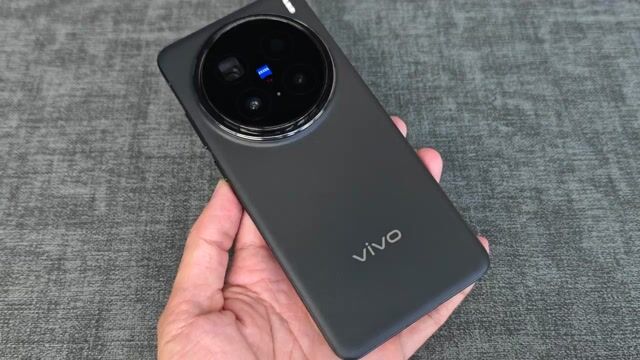 Vivo X200 Pro Đen 256GB 12GB Nội địa. Mua bán Điện thoại tại Quận 3 Tp Hồ Chí Minh được đăng bởi Minh Anh hình 1