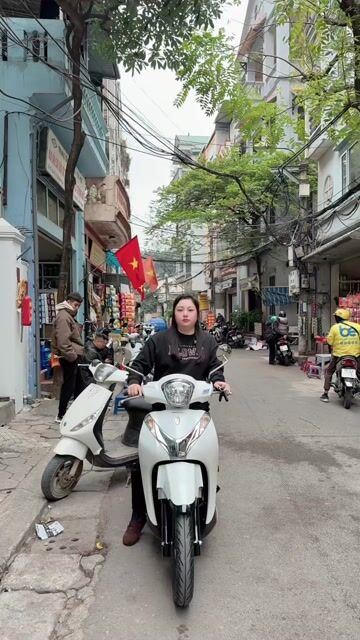 Sh mode 125fi 2017 khoa smartkey sơn máy zin 100%. Mua bán Xe máy tại Quận Cầu Giấy Hà Nội được đăng bởi nguyễn bích thuỷ hình 1