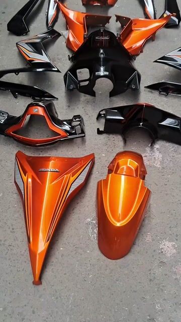 Áo Air Blade Cam đen 2014. Mua bán Phụ tùng xe tại Quận Bình Tân Tp Hồ Chí Minh được đăng bởi  Võ Vinh hình 1