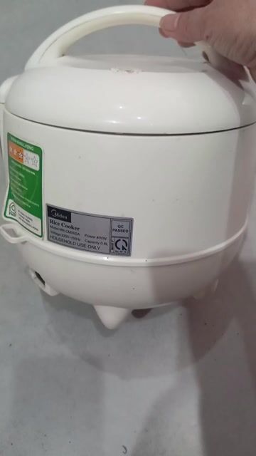 Nồi cơm điện Midea MR-CM06SA Trắng 0.6L. Mua bán Bếp, lò, đồ điện nhà bếp tại Quận Hà Đông Hà Nội được đăng bởi Vũ thị Hồng hình 1