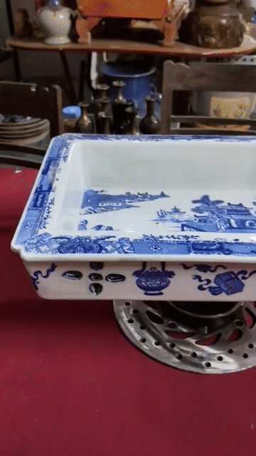 Chậu cảnh Gốm sứ Trắng, xanh Sơn thủy 40x29. Mua bán Cây cảnh, đồ trang trí tại Quận Hà Đông Hà Nội được đăng bởi Trung Nguyen Hoang hình 1
