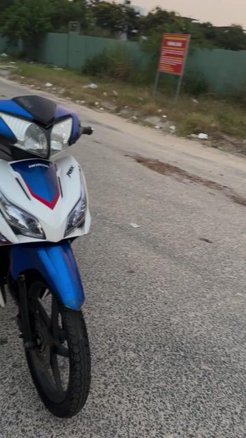 Honda RSX 2014 Xanh trắng. Mua bán Xe máy tại Quận Liên Chiểu Đà Nẵng được đăng bởi Lê Sang hình 1