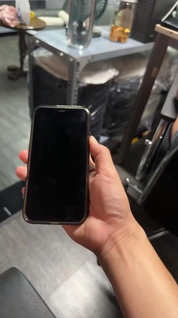 Giao lưu iPhone XR 64GB Đỏ lấy iPhone Mini. Mua bán Điện thoại tại Quận 1 Tp Hồ Chí Minh được đăng bởi  Nguyễn Hùng Phi hình 1