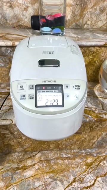 NỒI CƠM IH CAO TẦN HITACHI,ÁP SUẤTBI.JAPAN,ĐIỆN100. Mua bán Bếp, lò, đồ điện nhà bếp tại Quận Hai Bà Trưng Hà Nội được đăng bởi Trần quốc tuấn hình 1