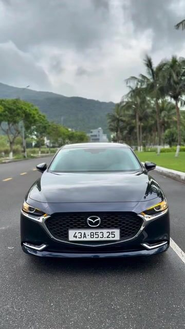 Mazda 3 2023 Luxury 17.000 km Xanh Canvasite. Mua bán Ô tô tại Quận Sơn Trà Đà Nẵng được đăng bởi Thành Đạt Auto hình 1