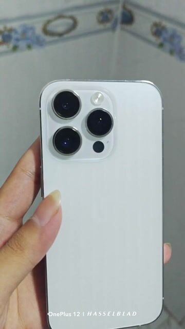 Apple iPhone 14 Pro 128GB Trắng Zin. Mua bán Điện thoại tại Quận Ninh Kiều Cần Thơ được đăng bởi eNhaan bán phone hình 1