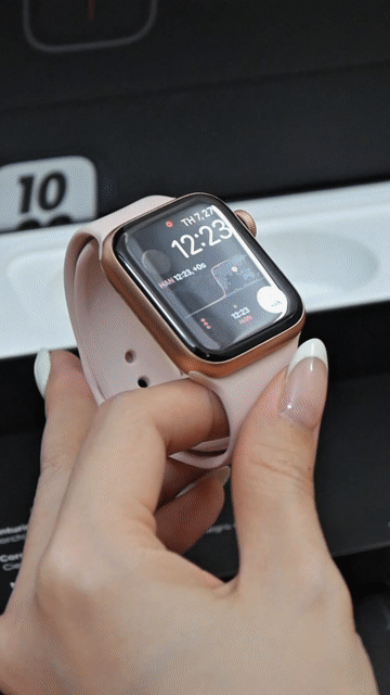 Apple Watch Series 4 40mm Hồng, Đẹp như mới. Mua bán Thiết bị đeo thông minh tại Quận 6 Tp Hồ Chí Minh được đăng bởi KHÁNH HUNTER hình 1