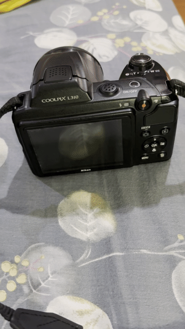 Máy ảnh Nikon Đen. Mua bán Máy ảnh, Máy quay tại Quận 8 Tp Hồ Chí Minh được đăng bởi Binh Le hình 1