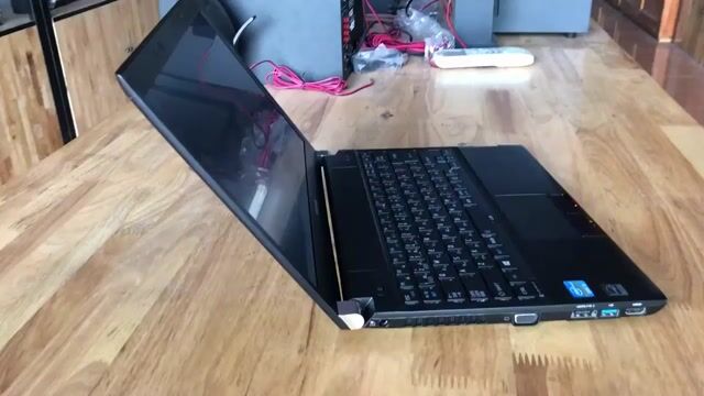 Laptop Toshiba R731, i5 2520 win 10 mỏng nhẹ 99%. Mua bán Laptop tại Quận Đống Đa Hà Nội được đăng bởi LÊ MINH hình 1