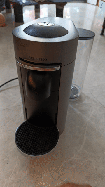 Máy pha cà phê Nespresso ENV155.T Xám. Mua bán Bếp, lò, đồ điện nhà bếp tại Thành phố Long Xuyên An Giang được đăng bởi Phương Đông hình 1