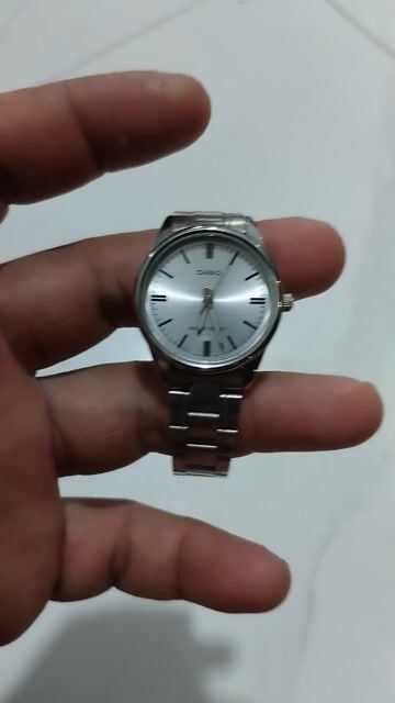 Đồng hồ Casio nữ kim loại 28mm. Mua bán Đồng hồ tại Thị xã Gò Công Tiền Giang được đăng bởi anh thanh tuấn hình 1