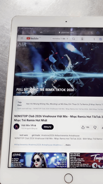 Apple iPad Air2 9.7 inch 16GB có xài sim coi yt êm. Mua bán Máy tính bảng tại Quận Tân Bình Tp Hồ Chí Minh được đăng bởi thanh hình 1