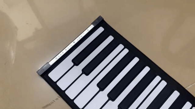 Đàn piano cuộn Cao su 61 phím Đen. Mua bán Nhạc cụ tại Quận 8 Tp Hồ Chí Minh được đăng bởi Việt Hùng hình 1
