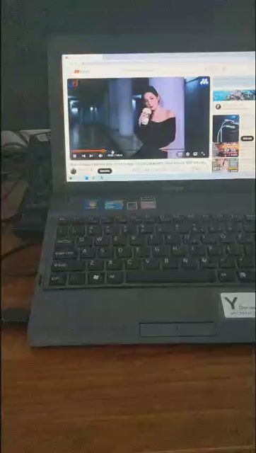 Sony VAIO Y Series i3 10 inch 6GB/ssd 120GB. Mua bán Laptop tại Quận 8 Tp Hồ Chí Minh được đăng bởi COD hình 1
