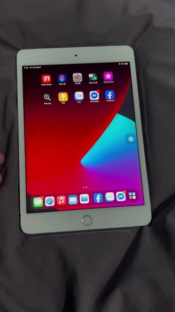 Apple iPad mini 4 16GB Trắng bản xài sim và wifi. Mua bán Máy tính bảng tại Thành phố Trà Vinh Trà Vinh được đăng bởi Thiên Ân hình 1