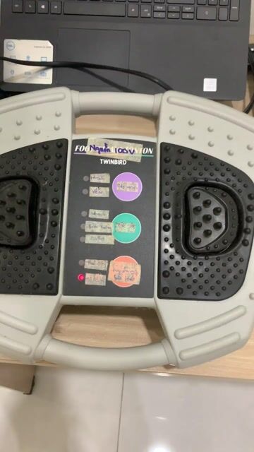 Máy massage chân Twinbird EM-2705. Mua bán Nội thất, đồ gia dụng khác tại Huyện Củ Chi Tp Hồ Chí Minh được đăng bởi NGUYỄN KIM CƯƠNG hình 1