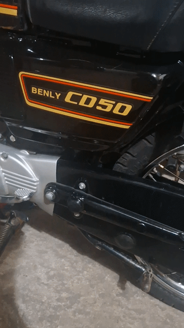 Honda CD50 Benly 1975 Đen. Mua bán Xe máy tại Quận 10 Tp Hồ Chí Minh được đăng bởi Lê Đức Tính hình 1