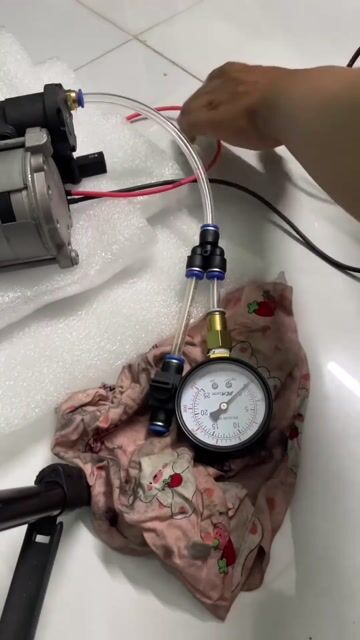 Bơm nén khí 12V, bơm nâng gầm đã dùng. Mua bán Phụ tùng xe tại Quận Thanh Xuân Hà Nội được đăng bởi xuân phương hình 1