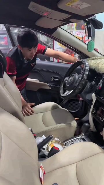 Toyota Rush 7 chỗ màu Đỏ. Mua bán Ô tô tại Huyện Trảng Bom Đồng Nai được đăng bởi Anh Thợ Máy hình 1