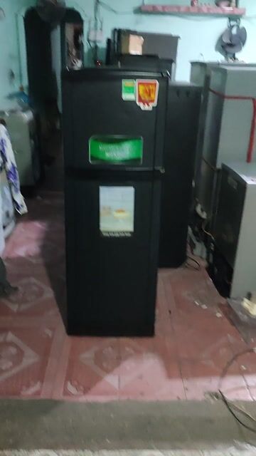 Tủ nhỏ gọn it hao điện bao sài bao đổi 30 ngày BH4. Mua bán Tủ lạnh tại Quận Tân Bình Tp Hồ Chí Minh được đăng bởi ĐIỆN LẠnh SONG PHÁT hình 1