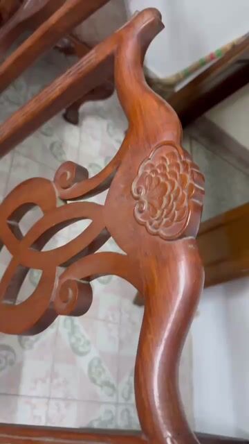 Bộ bàn ăn 8 ghế gỗ Hưng đỏ. Mua bán Bàn ghế tại Quận Nam Từ Liêm Hà Nội được đăng bởi Tiến Thành hình 1