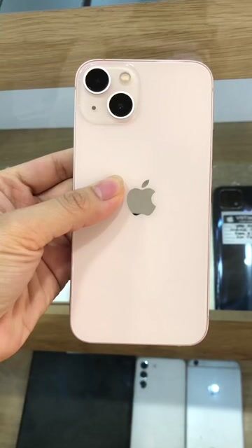 Iphone 13 128Gb Zin Full Đẹp keng. Mua bán Điện thoại tại Quận Tây Hồ Hà Nội được đăng bởi NTmobile shop di động hình 1