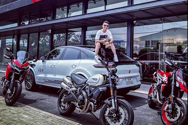 Porsche Cayenne 2020 Coupe - BẢN 🇺🇸 MỸ VÍA ĐẠI GIA. Mua bán Ô tô tại Quận Bình Thạnh Tp Hồ Chí Minh được đăng bởi Owner Vacation Cocobay hình 1