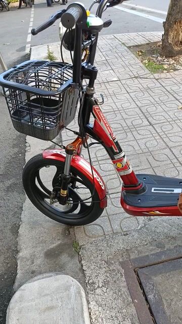 Xe đạp điện cũ mua về là chạy. Mua bán Xe điện tại Thành phố Thủ Đức Tp Hồ Chí Minh được đăng bởi MUA BÁN TRAO ĐỔI XE ĐẠP MỚI CŨ hình 1