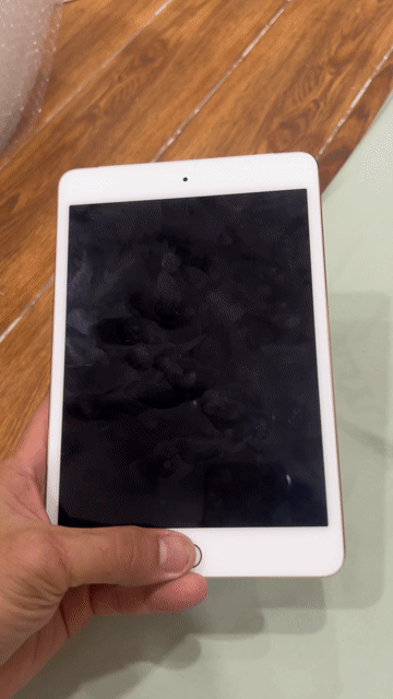 Apple iPad Mini 4 Vàng Hư màn hình. Mua bán Máy tính bảng tại Huyện Nhà Bè Tp Hồ Chí Minh được đăng bởi Nam hình 1