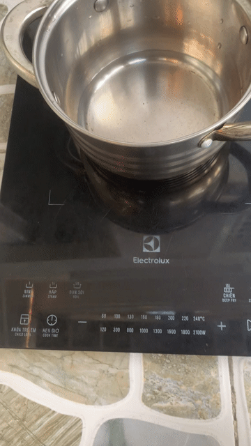 Bếp từ Electrolux ETD42SKA. Mua bán Bếp, lò, đồ điện nhà bếp tại Quận 10 Tp Hồ Chí Minh được đăng bởi Anh Tài hình 1