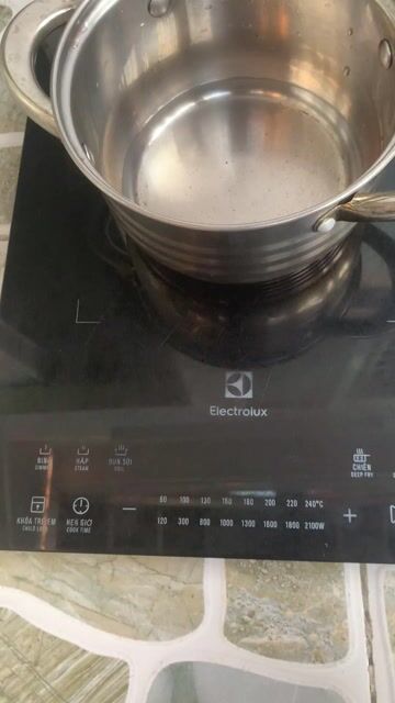 Bếp từ Electrolux ETD42SKA. Mua bán Bếp, lò, đồ điện nhà bếp tại Quận 10 Tp Hồ Chí Minh được đăng bởi Anh Tài hình 1
