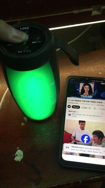 Loa bluetooth mini có led cần thanh lý. Mua bán Tivi, Âm thanh tại Huyện Thuỷ Nguyên Hải Phòng được đăng bởi Nguyễn Phi hình 1