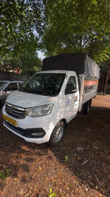 Thaco TF230 920kg đời 2024 odo 48 nghìn xe zin. Mua bán Xe tải, xe ben tại Thành phố Thủ Dầu Một Bình Dương được đăng bởi Mr Công Ô TÔ hình 1