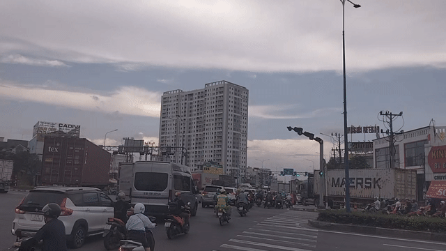 Mua bán Văn phòng, Mặt bằng kinh doanh Thành phố Thuận An Bình Dương diện tích 660 m² giá 18,8 tỷ