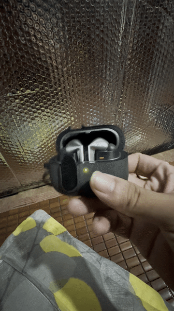 Tai nghe Buds 3 Pro Xám. Mua bán Tivi, Âm thanh tại Quận Hoàn Kiếm Hà Nội được đăng bởi phan văn  hoà hình 1