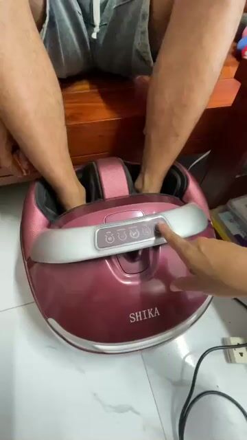 Máy massage chân Shika SK-1028 Đỏ đô. Mua bán Nội thất, đồ gia dụng khác tại Huyện Bến Lức Long An được đăng bởi bella truong shop hình 1