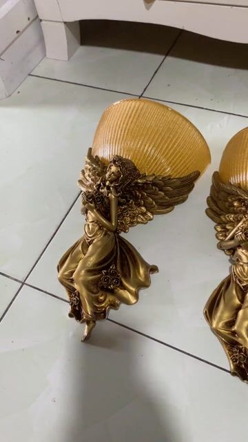 Đèn chùm Cổ điển Kim loại Kính Vàng đồng. Mua bán Đèn tại Huyện Bình Chánh Tp Hồ Chí Minh được đăng bởi Lê hùng huy  hình 1