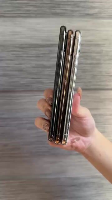 iPhone Xs 64GB zin đẹp Bảo Hành 1 đổi 1. Mua bán Điện thoại tại Quận Cầu Giấy Hà Nội được đăng bởi Henry Shop hình 1