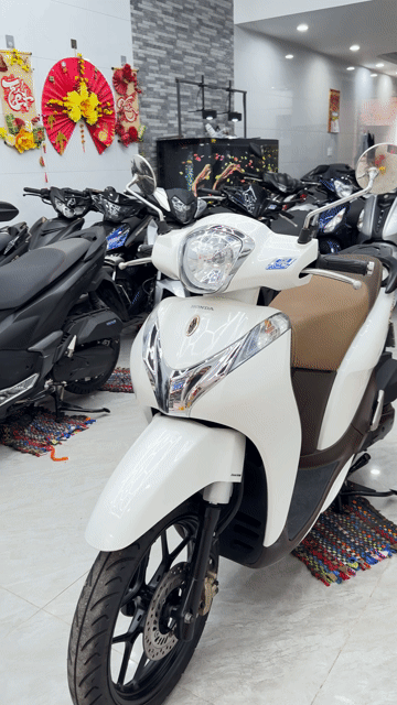 Honda SH Mode 2020 Trắng nâu. Mua bán Xe máy tại Quận Thanh Khê Đà Nẵng được đăng bởi Thành Đại   hình 1