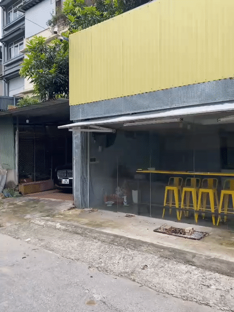 Cho thuê Văn phòng, Mặt bằng kinh doanh Quận Tây Hồ Hà Nội diện tích 300 m² giá 15 triệu/tháng