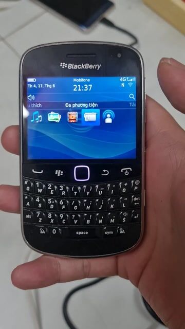 BlackBerry 9990 Đen Đã sử dụng. Mua bán Điện thoại tại Quận 7 Tp Hồ Chí Minh được đăng bởi Lang Đồ Món hình 1