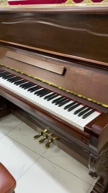Piano cơ Yuong Chang u121 Zin máy keng âm hay