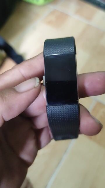 Fitbit Charge 2 Đen. Mua bán Thiết bị đeo thông minh tại Quận Tân Phú Tp Hồ Chí Minh được đăng bởi minh tâm hình 1
