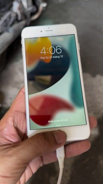 Apple iPhone 6s Plus 16GB Bạc Đã sử dụng. Mua bán Điện thoại tại Quận Bình Tân Tp Hồ Chí Minh được đăng bởi DAODIDONG hình 1