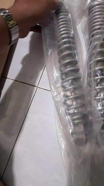 Phuộc sau Honda Air Blade 2016-2019. Mua bán Phụ tùng xe tại Quận Ninh Kiều Cần Thơ được đăng bởi Đạt hình 1