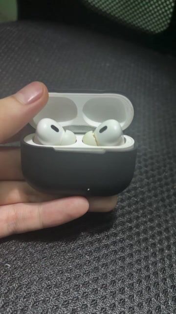 Tai nghe Apple AirPods Pro 2 Trắng. Mua bán Tivi, Âm thanh tại Huyện Phú Giáo Bình Dương được đăng bởi Huyy hình 1