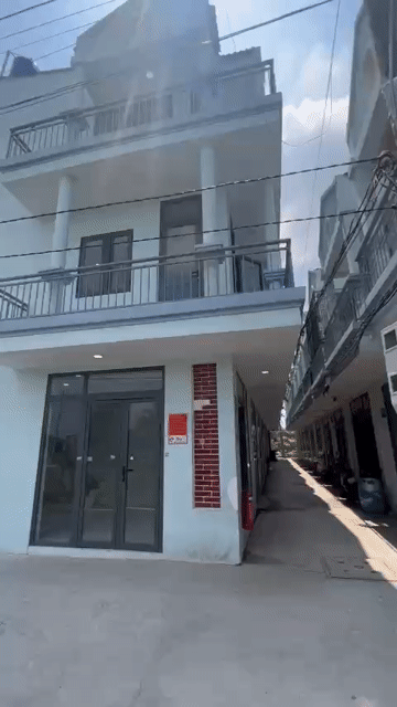Mua bán Nhà ở Huyện Đức Hòa Long An diện tích 19.2 m² giá 430 triệu