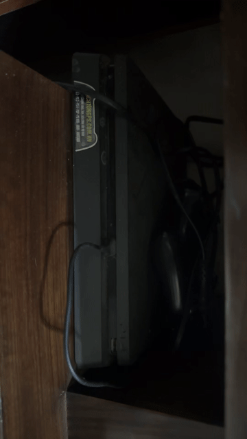 Máy chơi game Sony PlayStation 4 500gb. Mua bán Thiết bị chơi game tại Quận Hai Bà Trưng Hà Nội được đăng bởi Anh Kiên hình 1