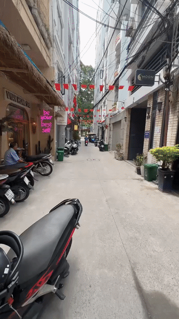 Cho thuê Văn phòng, Mặt bằng kinh doanh Quận 1 Tp Hồ Chí Minh diện tích 35 m² giá 10 triệu/tháng